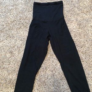 Maternity leggings bundle of two